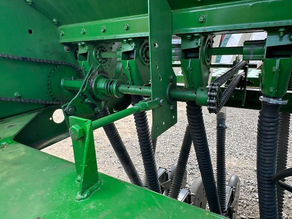 Сівалка зернова JOHN DEERE 455 6 м.