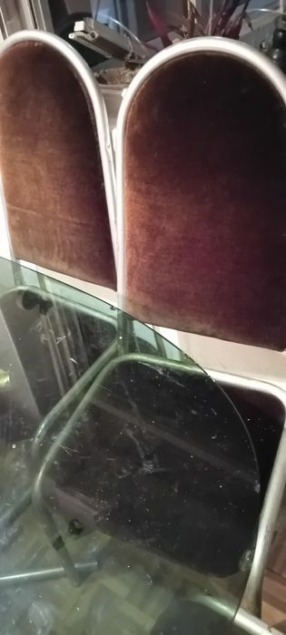 mesa de sala de jantar de ferro com tampo de vidro com 6 cadeiras