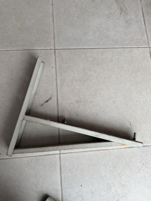 Кріплення для кондиціонера