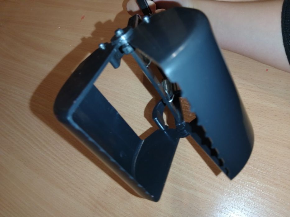 совок для приберання за собакой