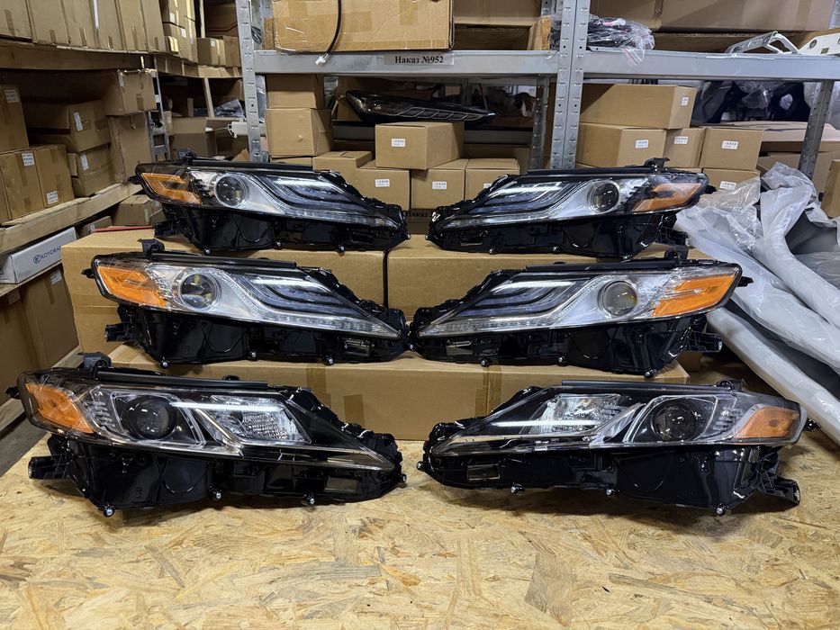 Фари FULL LED XSE XLE / галоген SE LE  Toyota Camry 70 2018 2019 2020 2021 2022 2023 (тойота кемри тойота кемрі камрі фара фары)