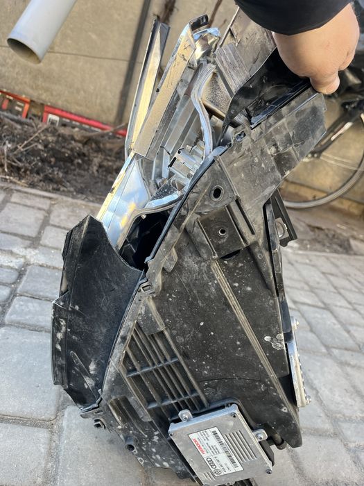 Фара q3 2016 рік