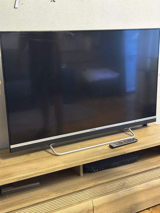 Smart TV Skyworth 49Q36