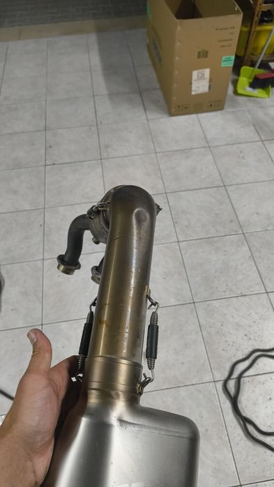 Escape Akrapovic Tracer700