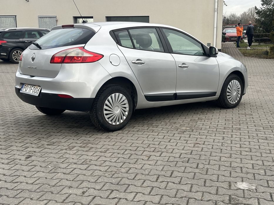 Renault megane 3 1.5dci 2009r niski przebieg
