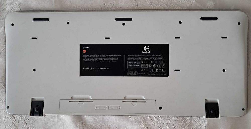 Zestaw klawiatura + mysz Logitech Wireless Combo MK520