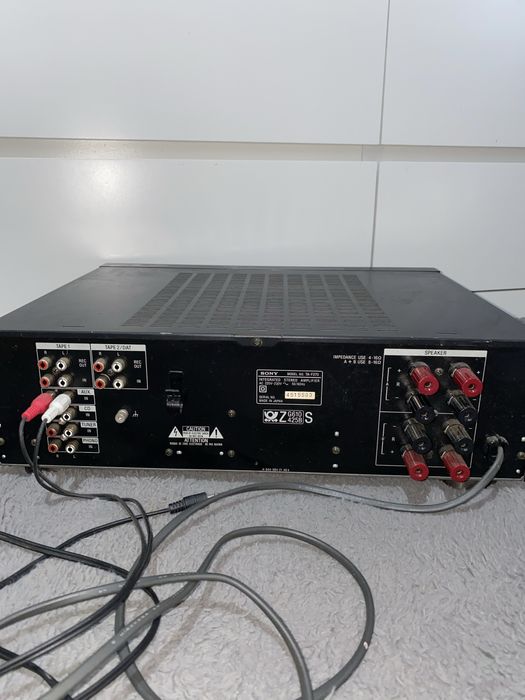 Wzmacniacz Sony TA-F270
