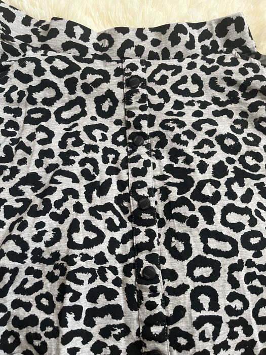 Спідниця леопардова L, підійде на М