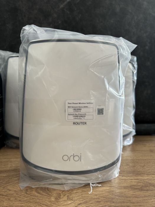 Sistema Mesh NETGEAR Orbi RBK853 AX6000
