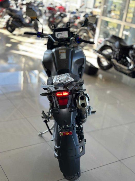 Мотоцикл CYCLONE RX600