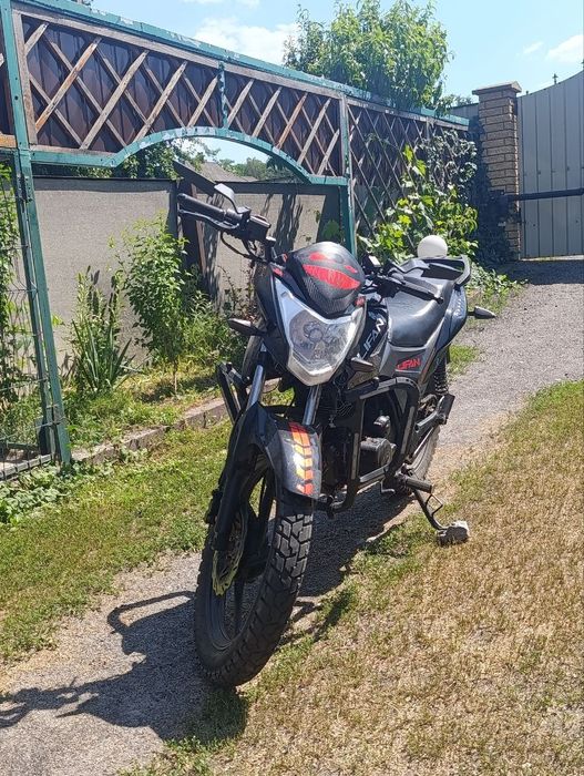 Продам ліфан 150