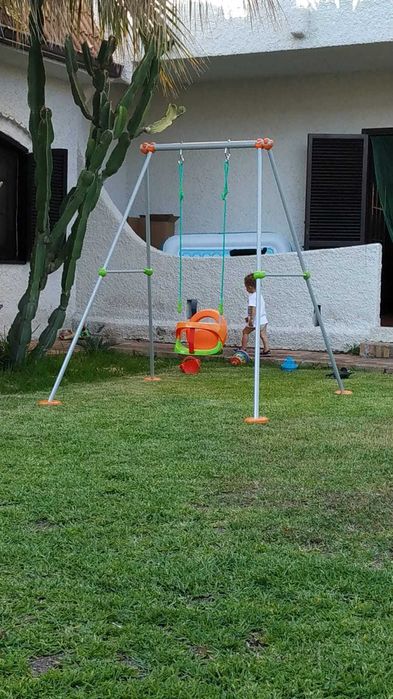 (NOVO) Balanço de metal 180 cm, multicolorido