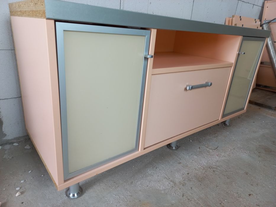 Тумба під телевізор