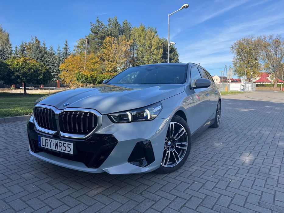 BMW Seria 5 BMW  520d xDrive mHEV M Sport Pro///Szary Brooklyn M///Head-Up///Hak