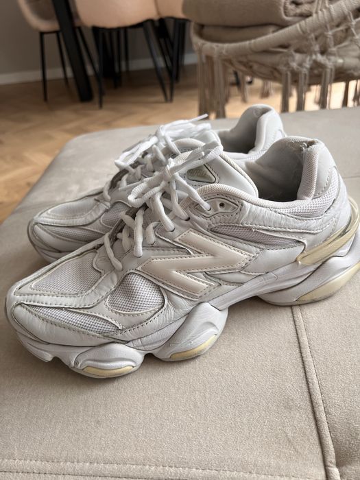 New Balance 9060 rozmiar 43
