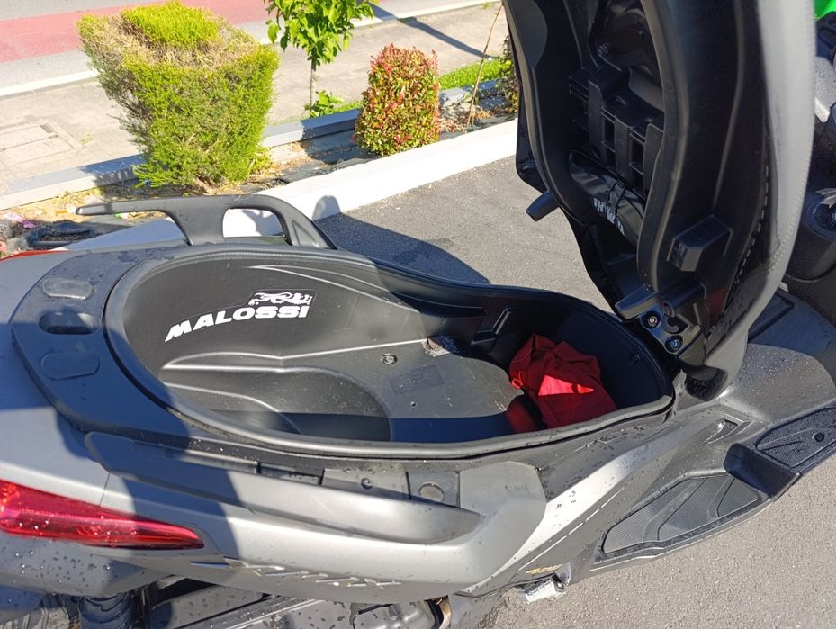 Yamaha x max 400