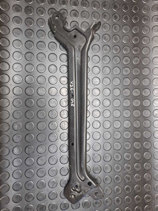 Mocowanie pasa przedniego PRAWE Skoda Superb III (15-23)