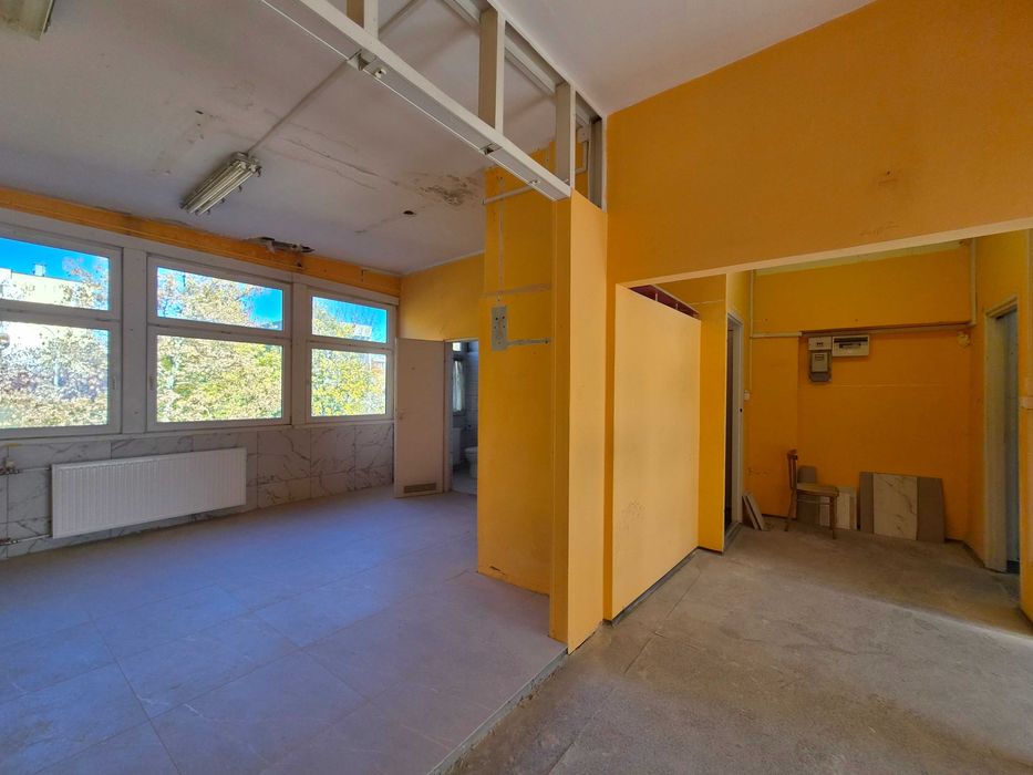 Lokal handel/usługi/biura, 63m2, Obr. Westerplatte