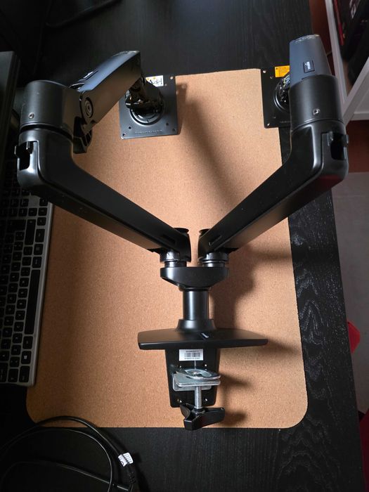 Suporte para dois monitores