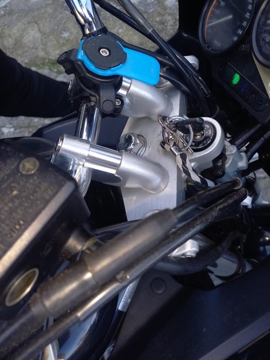 Yamaha FZS 600 Fazer – Apenas 45.500 km (Impecável)