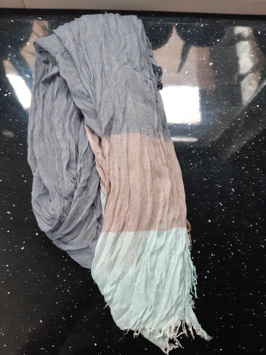 lenços, cachecóis e encharpes