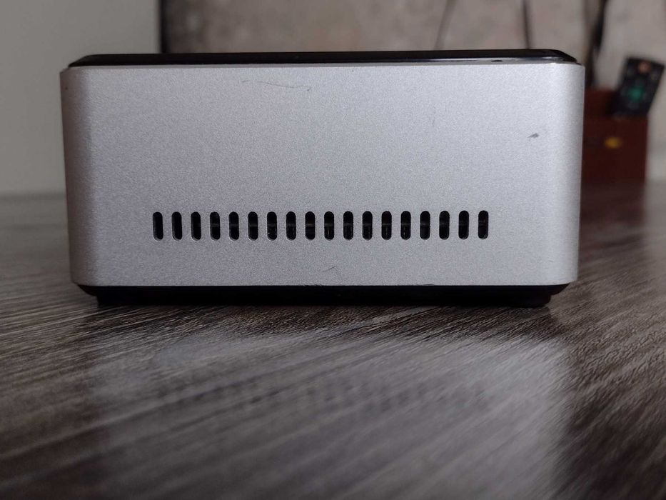 Intel NUC TERRA PC-Micro 3000. Windows 11 и Android 11. Видео работы