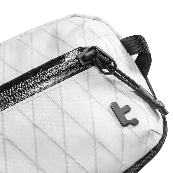 Śliczna, biała torba torebka Sling-bag, Tomtoc Aviator X-Pac – NOWA!