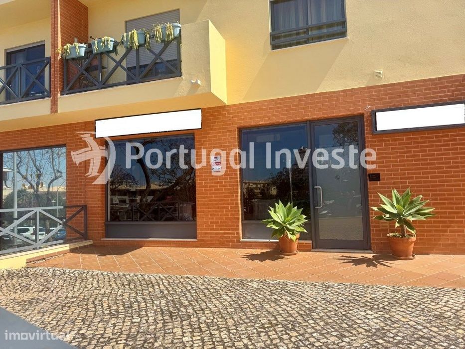 Espaço Comercial na Corcovada em Albufeira