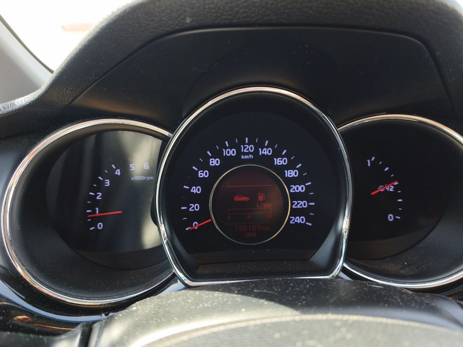 Kia Ceed 1.6 CRDi Prime | 2015 | 195.000 km | 1 proprietário