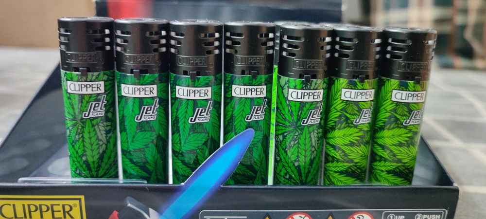 Conjunto 2 Clippers Jet Flame novos