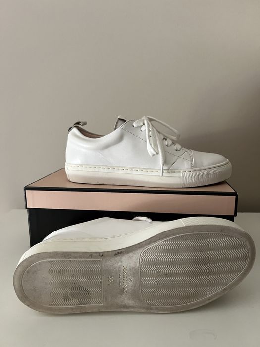 Ténis Josefinas brancos