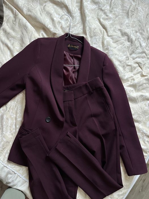 Трендовий костюм