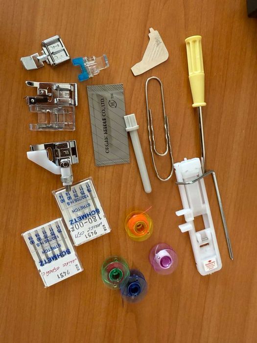 Швейна машинка Family 200 Pro