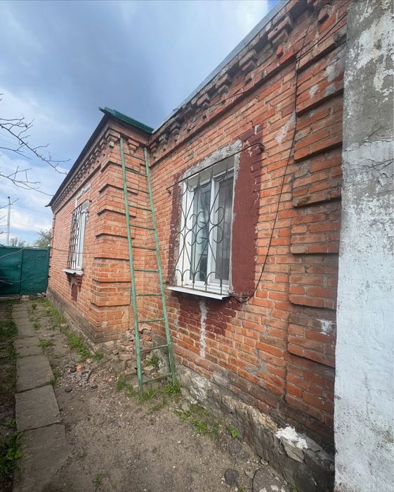 Продаж пів будинку на Новомиколаївці