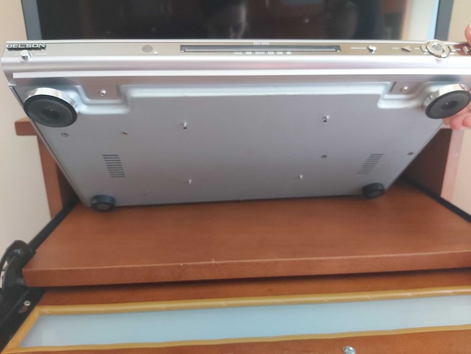 Leitor de DVD com pouco uso