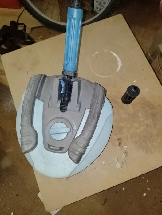 Limpador pátio nilfisk