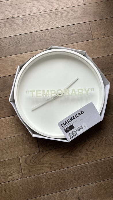 Zegar ścienny Virgil Abloh x IKEA MARKERAD 