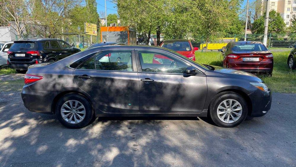 Toyota Camry 2016 2,5 кожа