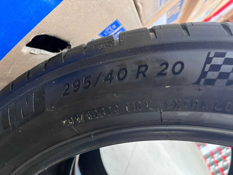 2x Michelin Pilot Sport 4 SUV 295/40ZR20