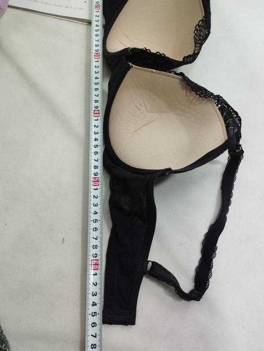 Черный кружевной лиф бюстгальтер wonderbra
Wonderbra