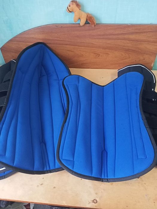 Транспортировочные ногавки для лошади