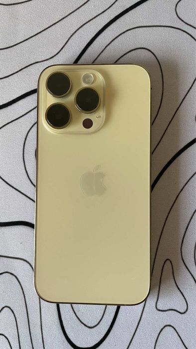 Vendo/Troco Iphone 14 pro Dourado