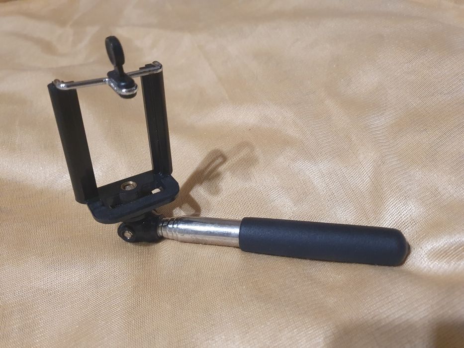 Автомобильный держатель телефона.Селфи палка 50см