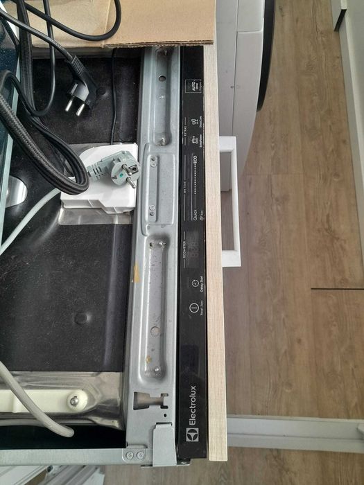 Lava louça Electrolux