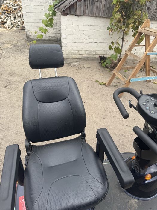 Скутер електричний INVACARE Orion б/у