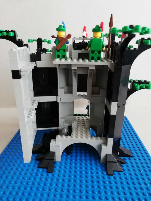 Lego Castle 6077 Forestmen's River Fortress