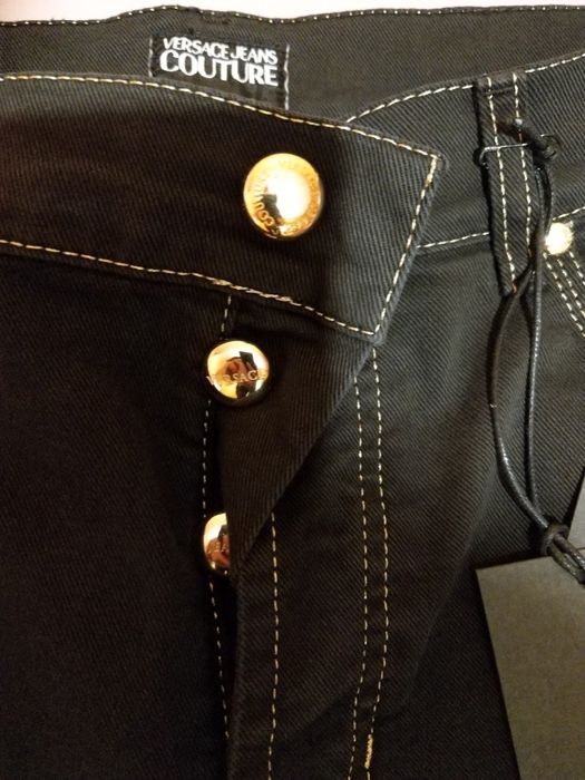 Wyprzedaż spodnie męskie Versace Jeans Couture.