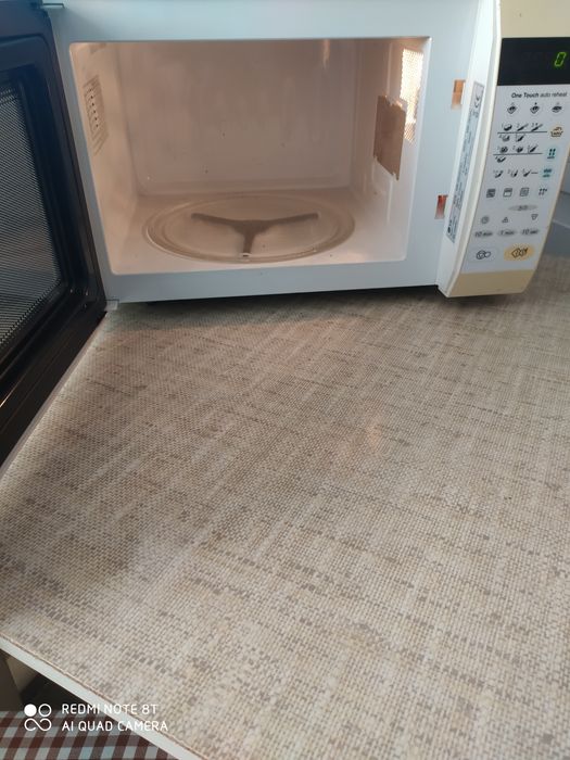 Kuchenka mikrofalowa LG