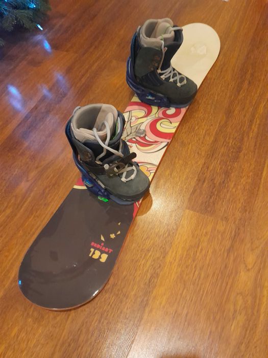 Deska snowboardowa salomon 136cm damska buty wiązania