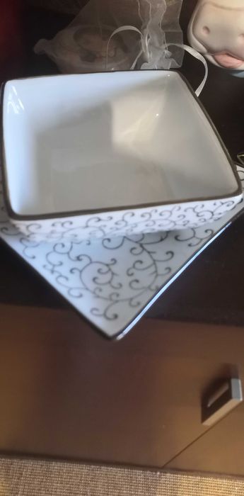 Estatuetas e pequenas peças decorativas